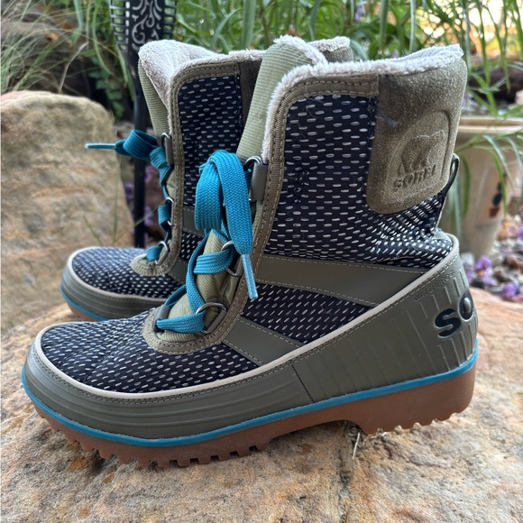 Sorel Shoes - *NEW* Sorel Tivoli II Waterproof Green/Black/Blue Women's Boots Sz 9